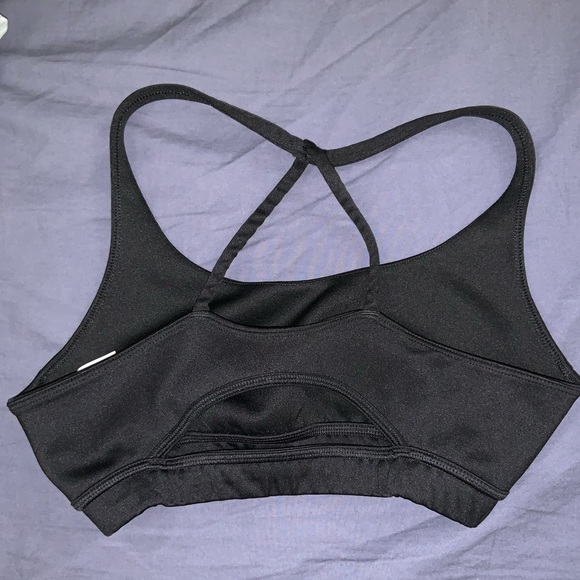 NWOT Reebok CrossFit Bra - Picture 2 of 3